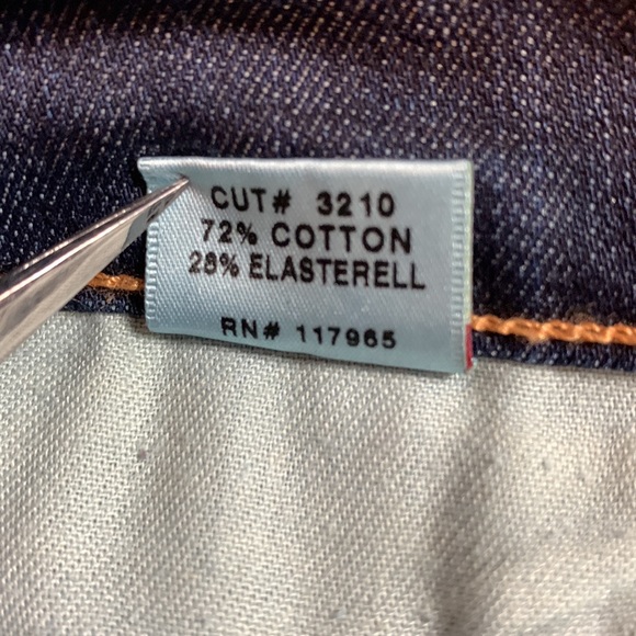 J BRAND Heartbreaker Mid Rise Mini Flare Leg Jeans, Dark Wash, Size 27 - Picture 9 of 16